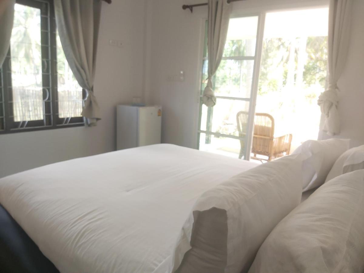 Baanphakrimlay Nice Home Stay At Samroiyod מראה חיצוני תמונה